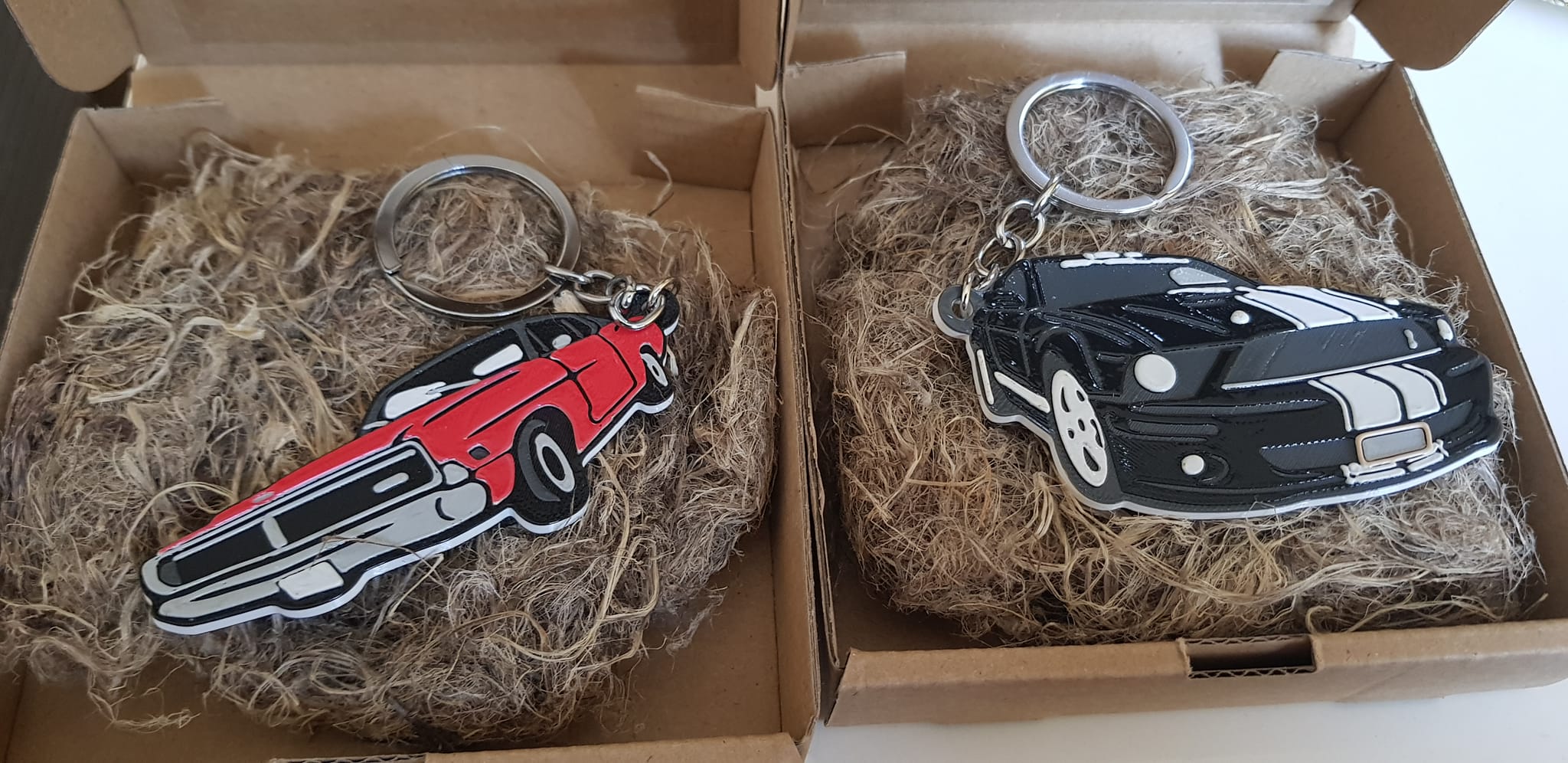 Niestandardowy prezentownik miłośnika motoryzacji