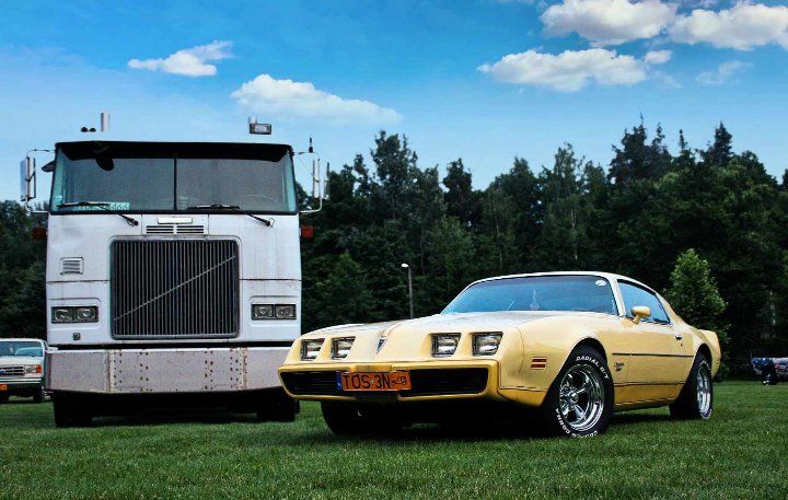 IV Redneck Weekend zlot pojazdów amerykańskich